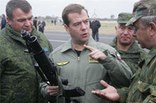 �۰���ЭίԱ���ڵ����̣�����������