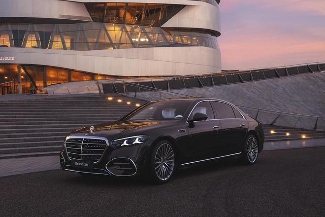 _���ۺ����ͽγ�_��������������ϵ