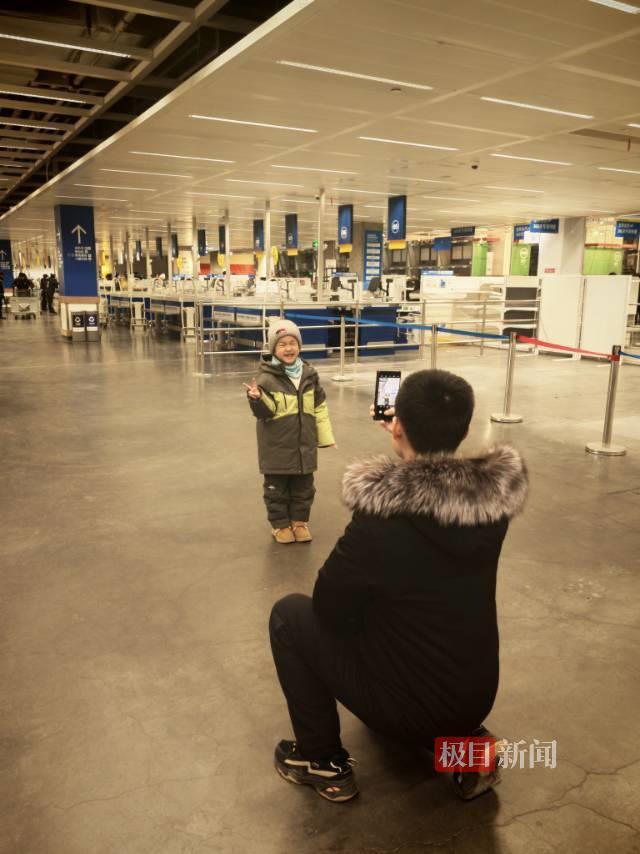 _ʵ̽�й���˼ұյ�ǰһ�գ��Ҿ�չ����������գ�ʳƷ�����������в��ٹ˿�ǰ������©��������_ʵ̽�й���˼ұյ�ǰһ�գ��Ҿ�չ����������գ�ʳƷ�����������в��ٹ˿�ǰ������©��������