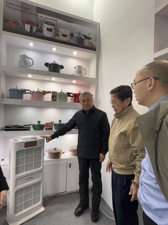 �¹������˸�����ˮƽ__�¹������˸��Ҿ���Ʒչ