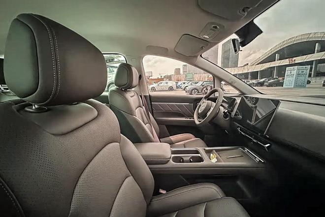 �ǹ�730�´��������� 80��������2.6��̨