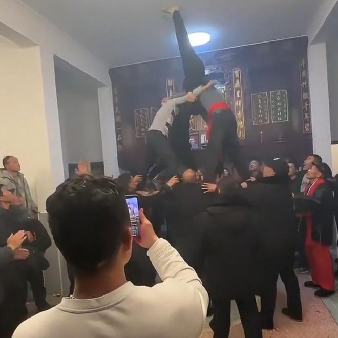 �´��߻���ح����һ�塰���α���