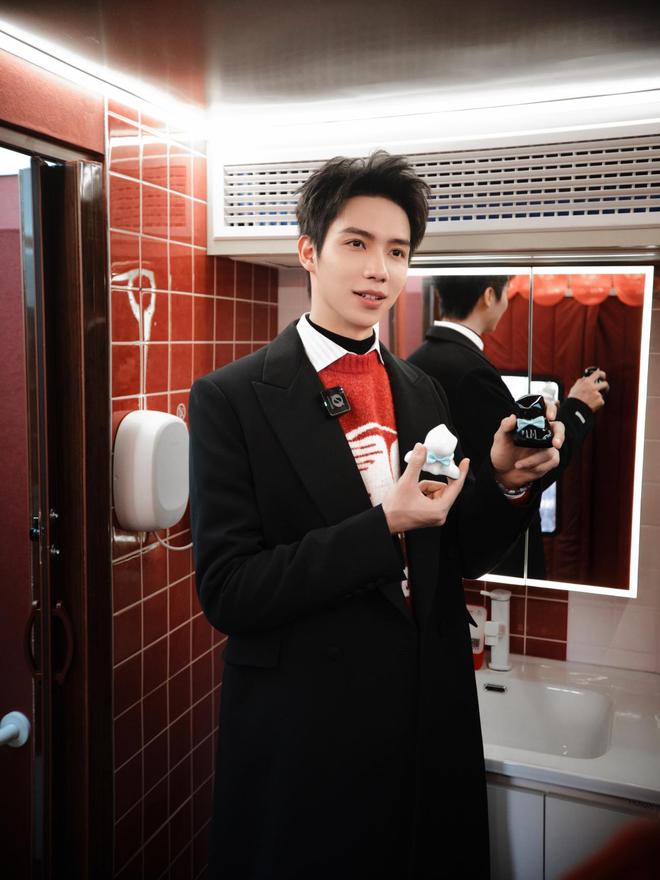 ȫ�������ҵ���һ��ͬ��ݴ�����������ɱ���������