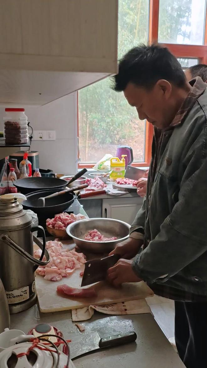 _��̶���ϼ�����9��촺�������� ��4�꺢ͯ��90�����ˣ�����������̨_��̶���ϼ�����9��촺�������� ��4�꺢ͯ��90�����ˣ�����������̨