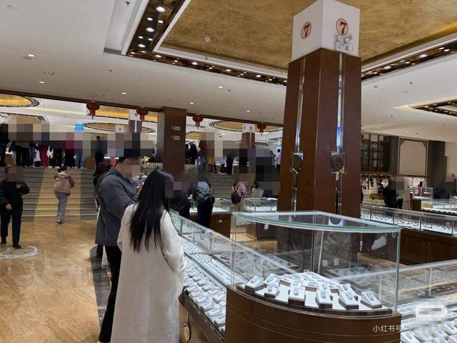 �����ѱ�������__���ĺ�����ɧ��