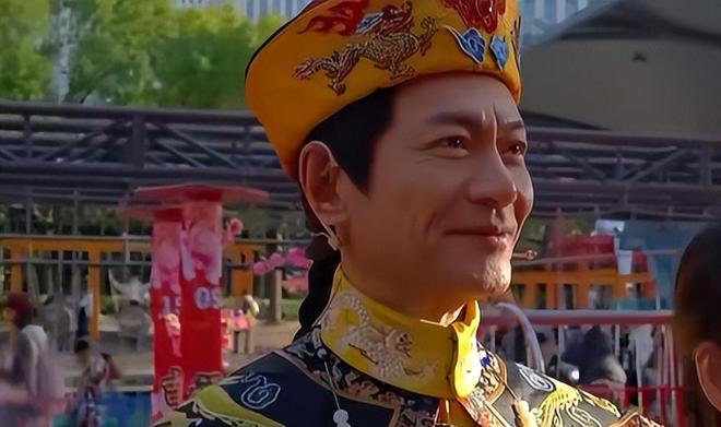 64������Ա�����ھ����򹤣�����