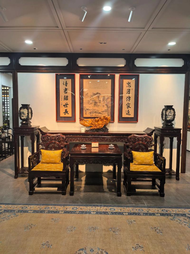 �ɶ��칤��ľ�Ҿ����ۺ�����__�ɶ��칤��ľ�Ҿ߳�