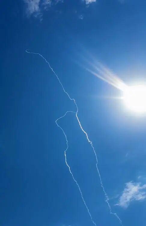 ����ը����ͷ�����𣡡�����ɫ������ש�Ľ���С��������ͻ���ɷ�ʱ����ս��������������һҹû˯����ͣ�ܷ�����__����ը����ͷ�����𣡡�����ɫ������ש�Ľ���С��������ͻ���ɷ�ʱ����ս��������������һҹû˯����ͣ�ܷ�����