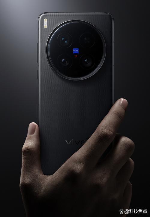 vivo X300 Ultra������أ��׷�����LYT-901����Ӱ�ݰݣ�_vivo X300 Ultra������أ��׷�����LYT-901����Ӱ�ݰݣ�_