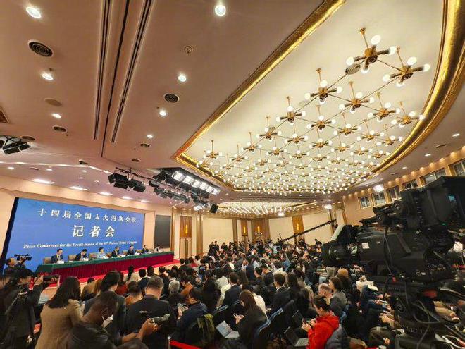 ����������Ŀ__���˺�������Ҫ����Ǯح��ҵ��