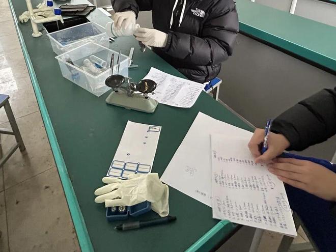 _���Ͽ������Ļ�Ӧ����_�������ַ���