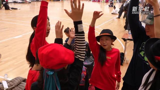 _����ھ�СŮ��_����С��