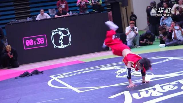 _����С��_����ھ�СŮ��