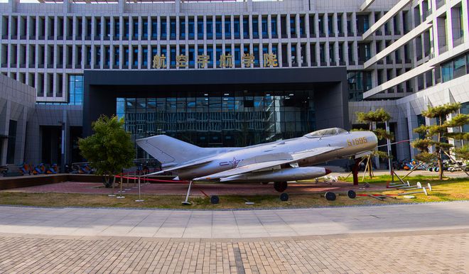 �߿����ϴ�ѧ����ȥ������__�߿��ϴ�ѧ