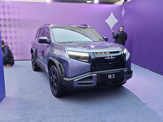 �������18���´�������620km ���̱���3��15.38��Ԫ��