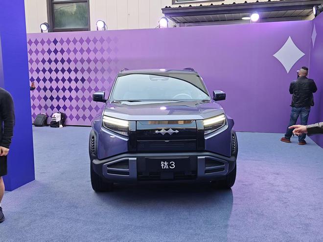 �������18���´�������620km ��3�������15.38��Ԫ��