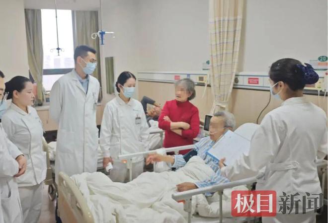 �����ÿ�Ȫˮƿ�������������__��ô�ü�����ƿ��