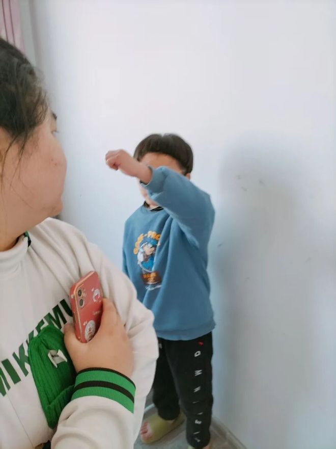 С�ﴩֽ���__���괩ֽ������Ƶ