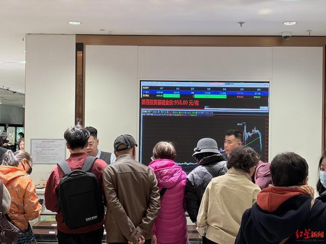 ���������ɫ����һ�� �������