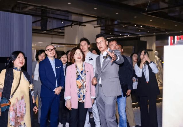 _չ��Բ���չ�_����������͢���ָ�չ