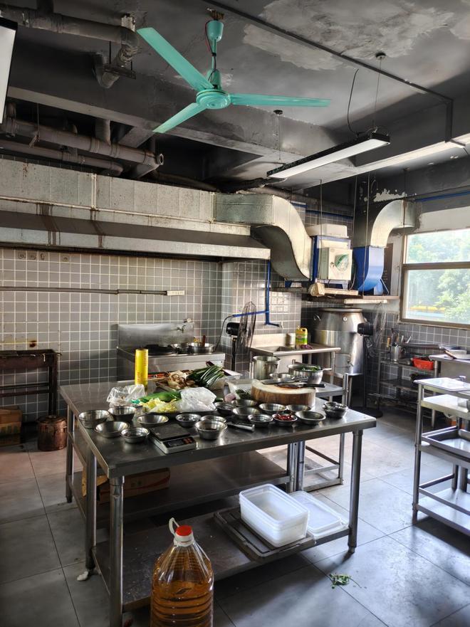 ����������С����ѵ����ѧϰ���Ƽ���ݻ��һ����������16�֡�Ʈ�����