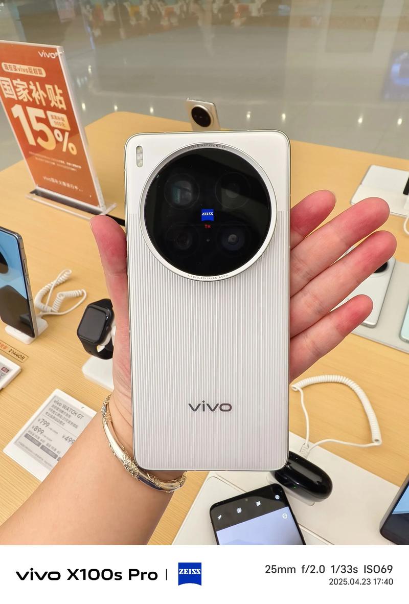 _vivoz1ʹ�ø���_��ʵ��ˮͼƬ��Ů����