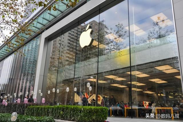 ƻ��AI���а��賿ͻϮ�ּ�ɲ��9.5GBģ�͸��¾����ϣ�����������_ƻ��AI���а��賿ͻϮ�ּ�ɲ��9.5GBģ�͸��¾����ϣ�����������_