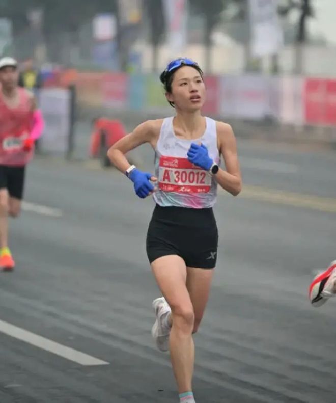 �����Ů��ʿ����ˮ����ְ86�콻����Ŀ�ɼ������μ�4�������ɣ����2���ھ�1�δ��������¼���ѻ�20��Ԫ+��ֵ10��Ԫ����__�����Ů��ʿ����ˮ����ְ86�콻����Ŀ�ɼ������μ�4�������ɣ����2���ھ�1�δ��������¼���ѻ�20��Ԫ+��ֵ10��Ԫ����