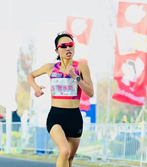 �����Ů��ʿ����ˮ����ְ86�콻����Ŀ�ɼ������μ�4�������ɣ����2���ھ�1�δ��������¼���ѻ�20��Ԫ+��ֵ10��Ԫ����__�����Ů��ʿ����ˮ����ְ86�콻����Ŀ�ɼ������μ�4�������ɣ����2���ھ�1�δ��������¼���ѻ�20��Ԫ+��ֵ10��Ԫ����