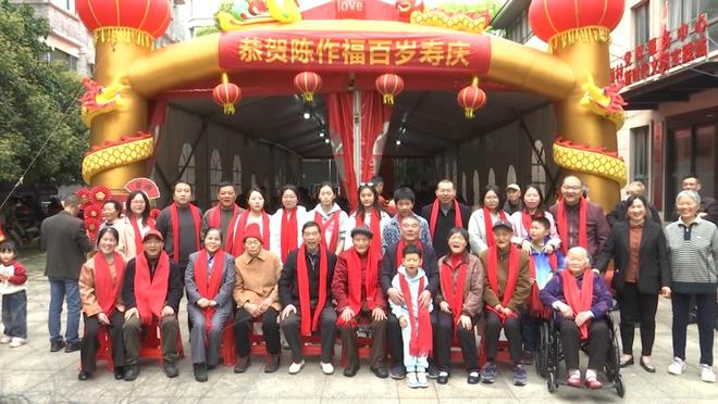 �ϲ�һ��Ϊ�������˷�10��Ԫ����