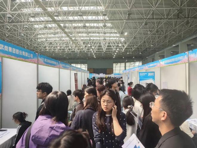 AI���̾�����������������У��ҵ�»���