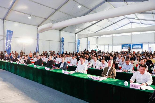 _�����մ���ԡ��ҵչ_Բ���չ���ʲô��˼