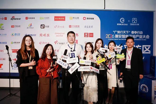 �����մ���ԡ��ҵչ__Բ���չ���ʲô��˼