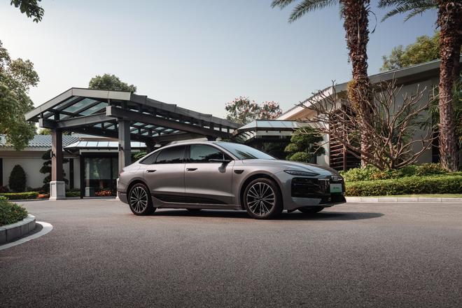 �µϲ��û�Ϊ__�µϻ�Ϊ