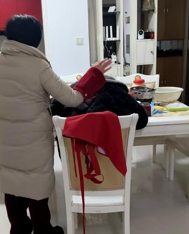 ���˽��_����С��_