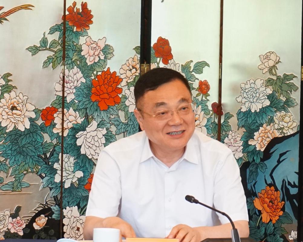 ���������쵼��������_���������쵼��ʲô����_