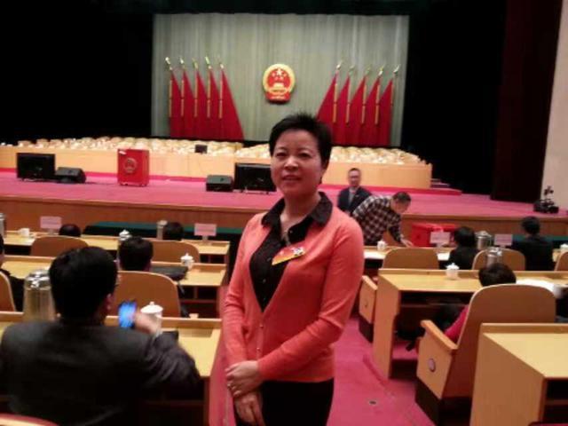 ������ֹһ���غϣ����Ů���Ʋ�����������������__������ֹһ���غϣ����Ů���Ʋ�����������������