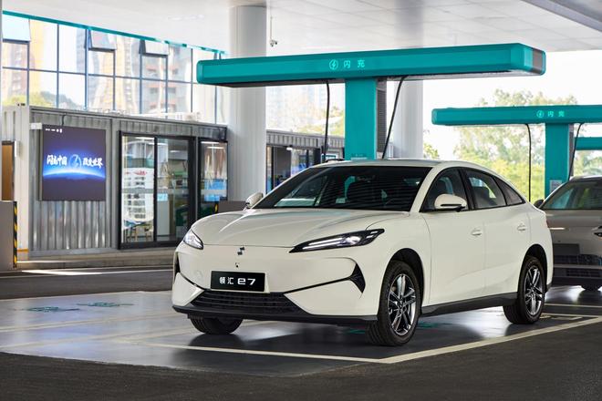 _����͵���й���_˫���������˵����