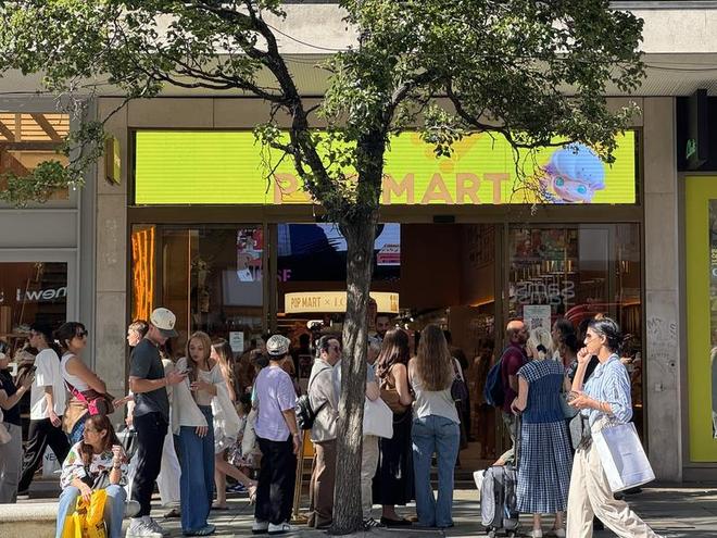 ������Ͷ����Ȼ��ͷ����ļ���볡������ƽ