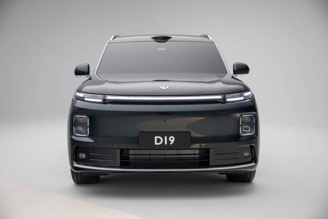 18.99����ȫ�ߴ��콢SUV�������ڳ������� ����D19��������̵����翪��