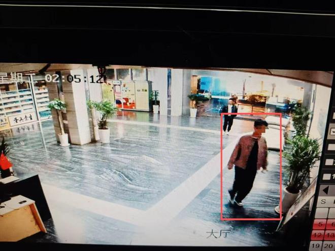 С����ְ��һ�� ��˾40�ಿ�ֻ����塰ʧ�顱 �������ѡ�