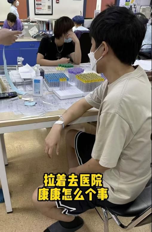 25���Ͽ���ѧ�о�����һ��ȷ�ﰩ֢������1��8����˧�����ؽ�70��_25���Ͽ���ѧ�о�����һ��ȷ�ﰩ֢������1��8����˧�����ؽ�70��_