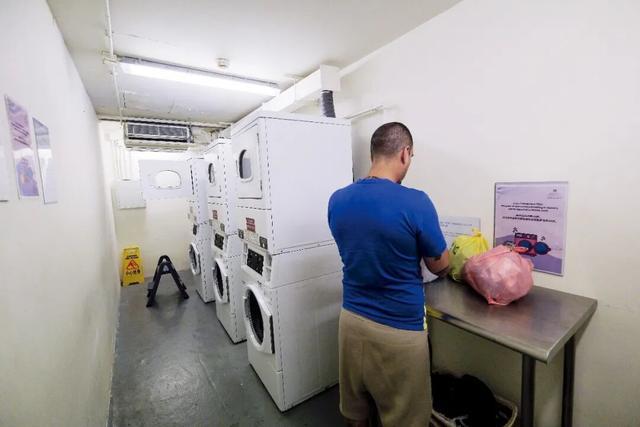 5�򸰸���ѧ������λû��__5�򸰸���ѧ������λû��